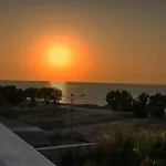 Penelope Beachfront Вилла Кремасти
