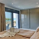 Вилла Penelope Beachfront Кремасти