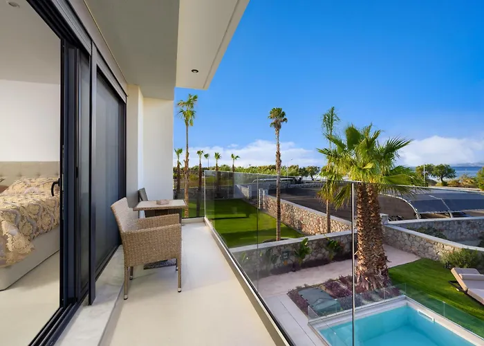Penelope Beachfront * Kremastí