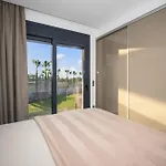 Penelope Beachfront Вилла Кремасти