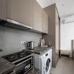 Вилла Penelope Beachfront *