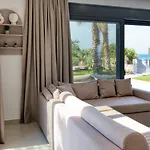 Vilă Penelope Beachfront Kremastí