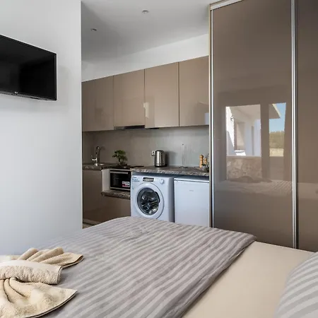 וילה Penelope Beachfront