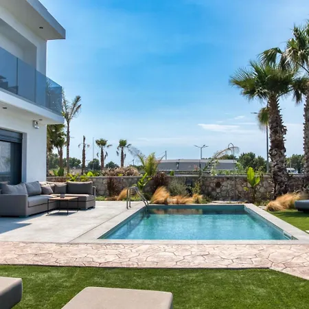 Penelope Beachfront Villa *