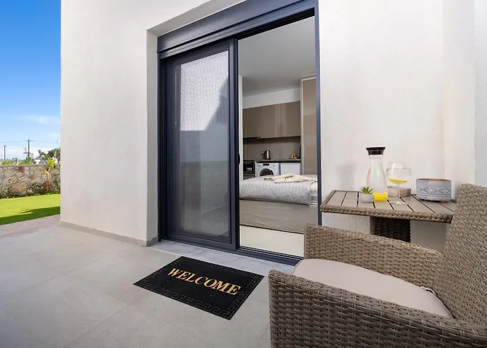 Penelope Beachfront * קרמסטי