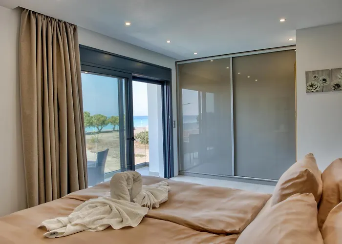 וילה Penelope Beachfront קרמסטי