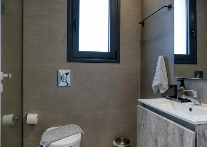 Penélope Beachfront Villa *