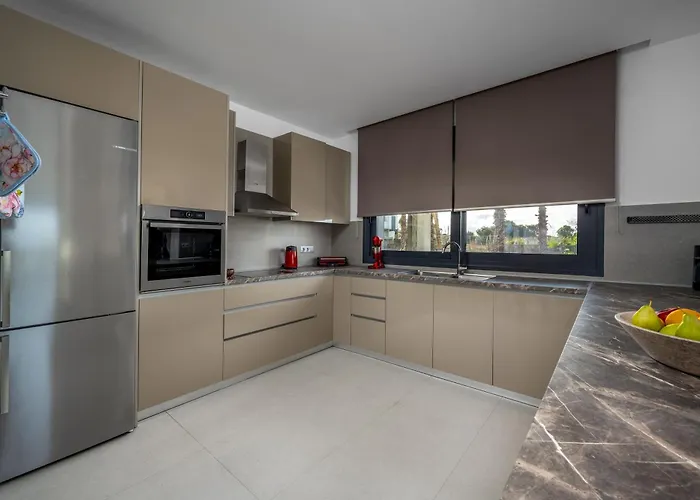 Penelope Beachfront *